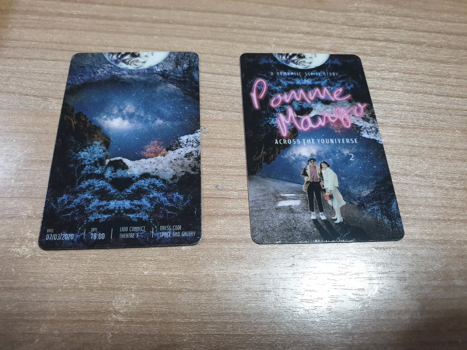 บัตรเข้าชมงานแสดง พิมพ์ชื่อและหมายเลขที่นั่ง