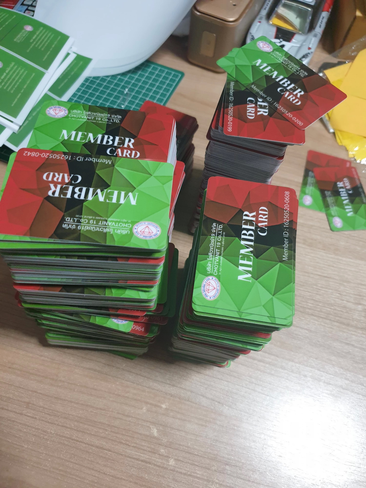 ตัวอย่างบัตรสมาชิกดีไซน์โมเดิร์น