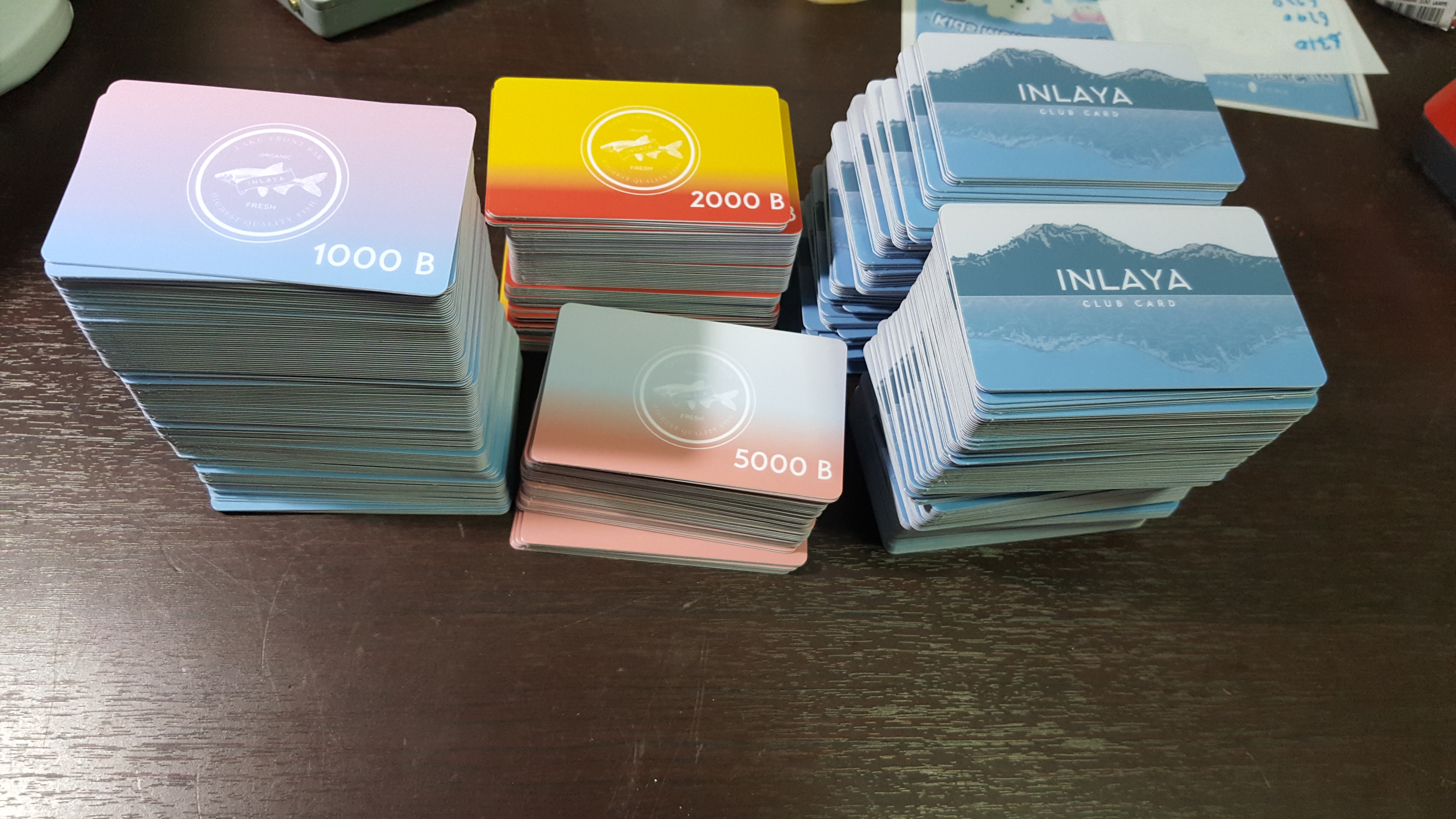 ตัวอย่างบัตรทองและบัตรเงิน สำหรับสมาชิกระดับ VIP
